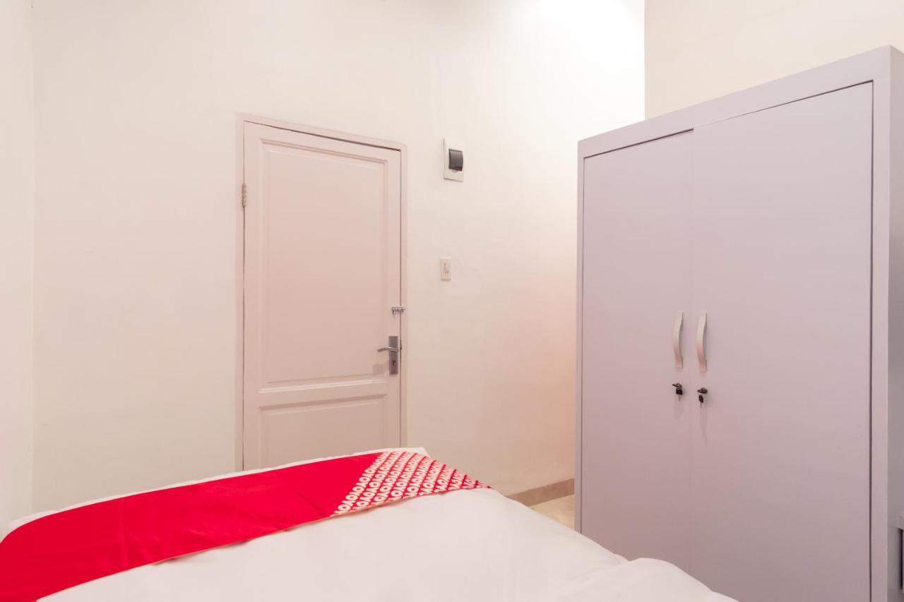 Oyo 1557 Bungas Guest House Medan Eksteriør bilde